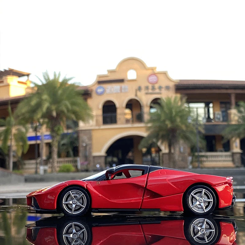 Mô hình xe thể thao hợp kim Laferrari Diecasts Xe đồ chơi bằng kim loại Mô hình xe mô phỏng cao Âm thanh và ánh sáng