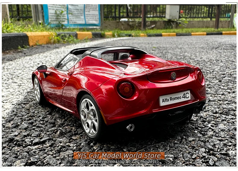 AUTOART AA 1:18 Alfa Romeo 4c Sports Car Model Alloy Collection