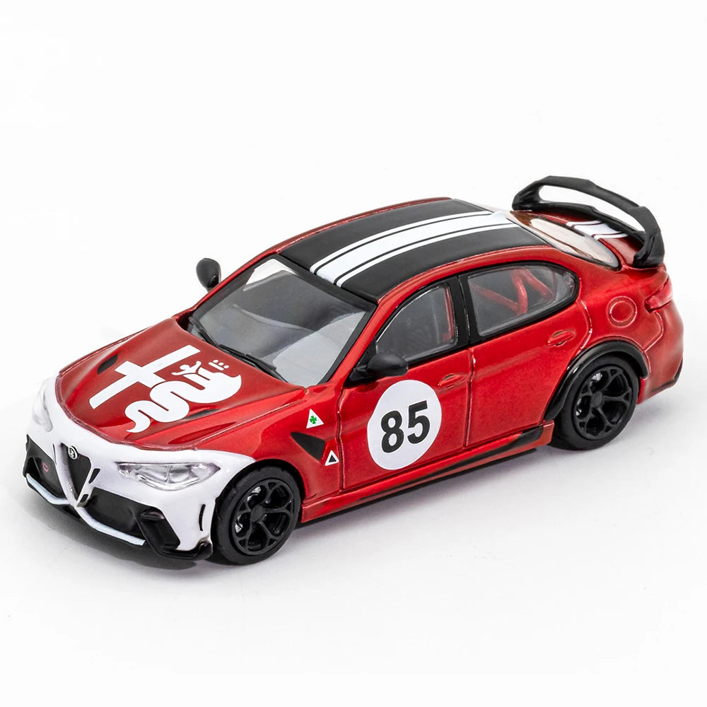 Mô hình xe thể thao DCT 1/64 Alfa Romeo Giulia GTAm Xe cổ Diecast