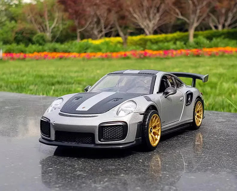 1:32 Porsche 911 GT2 RS Siêu xe Hợp kim Diecast Xe &amp; Đồ chơi Xe mô hình Âm thanh &amp; Ánh sáng