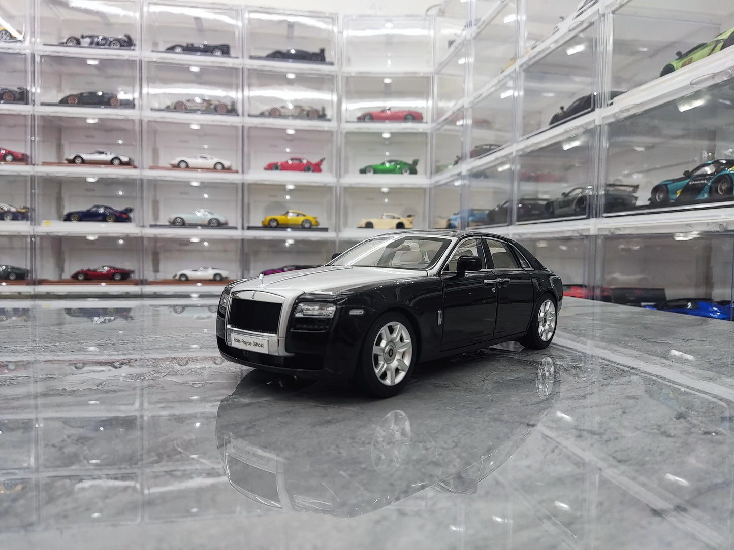 Mô hình xe mô phỏng Rolls-Royce Ghost 1:18 bằng hợp kim, mô hình xe mô phỏng thu nhỏ, đồ trang trí cho người lớn, đồ chơi cho bé trai, quà tặng cho trẻ em