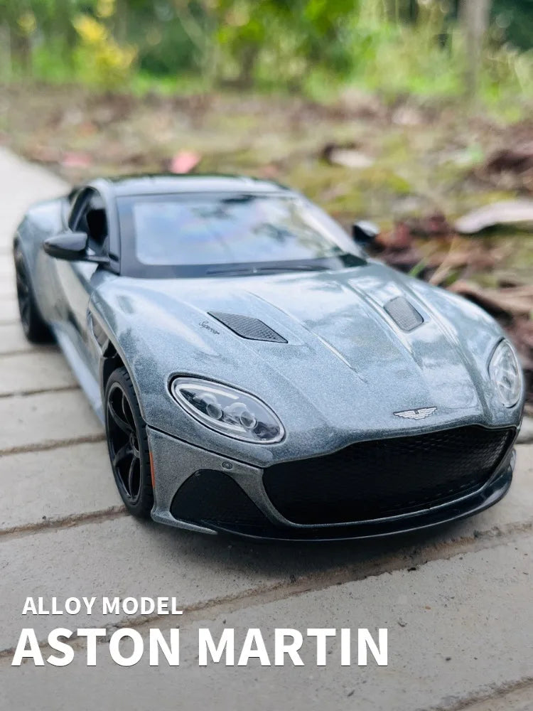 1/22 Aston Martin DBS Alloy Car Model With Sound Light Pullback Diecast Toy Vehicles Collective Miniature Voiture Boy Toy Gift