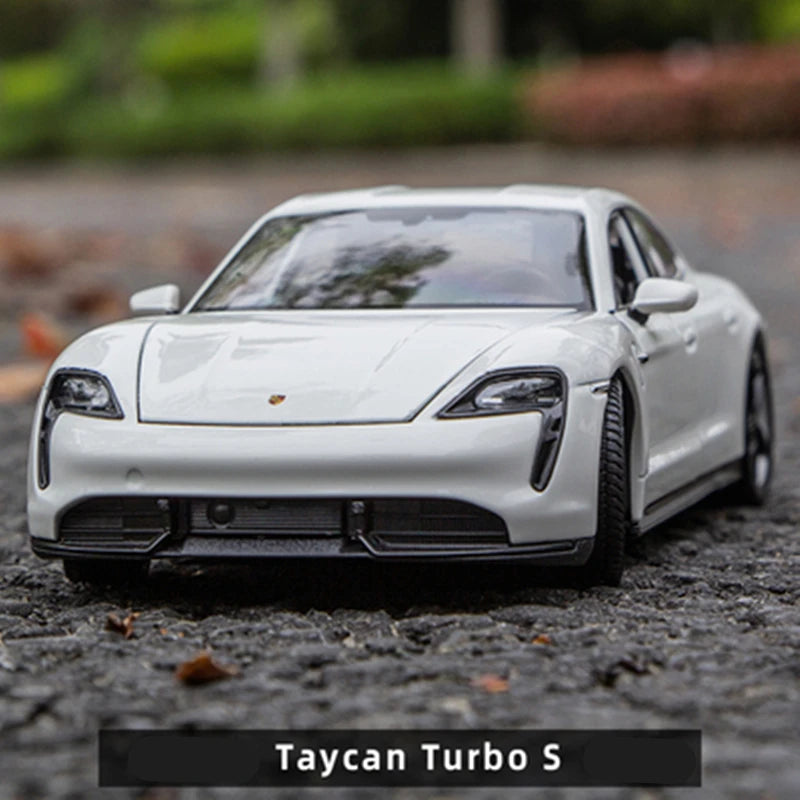 Welly 1:24 Porsche Taycan Turbo S Diecasts Alloy Sports Car Model Metal New Energy Vehicle Simulation Car Model