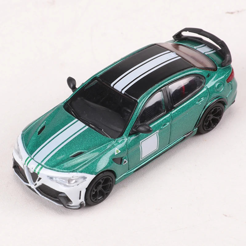 Xe mô hình hợp kim DCT 1:64 Alfa Romeo Giulia GTAm