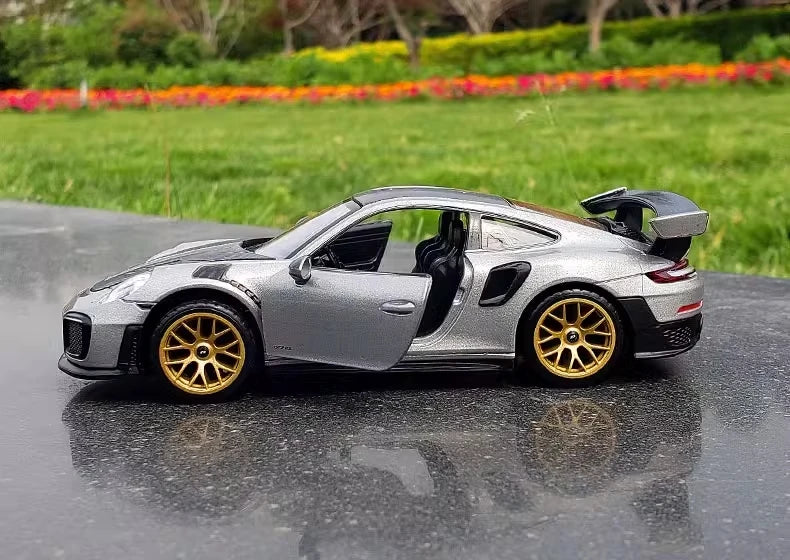 1:32 Porsche 911 GT2 RS Siêu xe Hợp kim Diecast Xe &amp; Đồ chơi Xe mô hình Âm thanh &amp; Ánh sáng