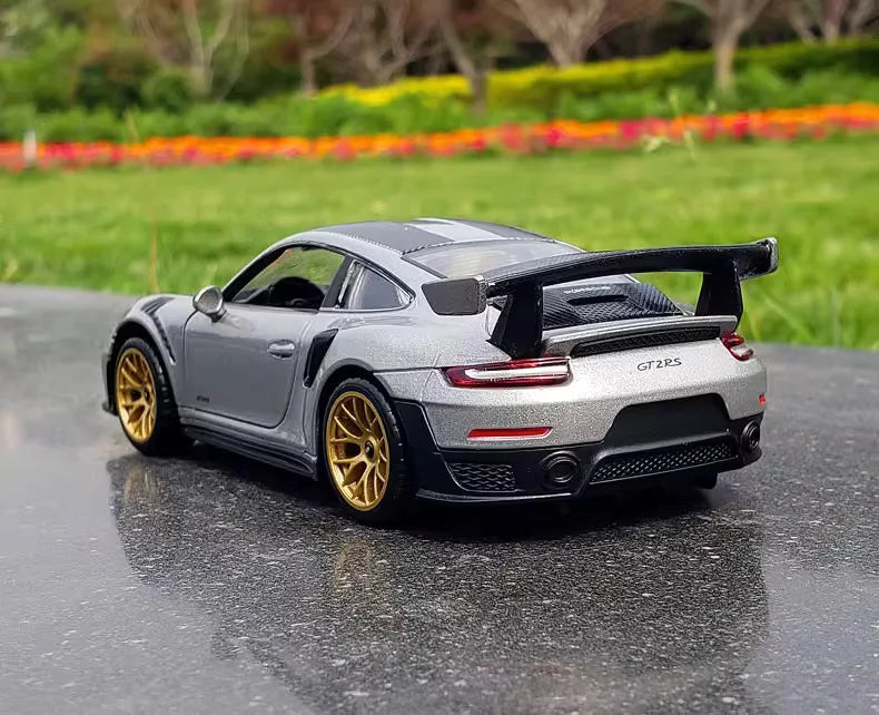 1:32 Porsche 911 GT2 RS Siêu xe Hợp kim Diecast Xe &amp; Đồ chơi Xe mô hình Âm thanh &amp; Ánh sáng