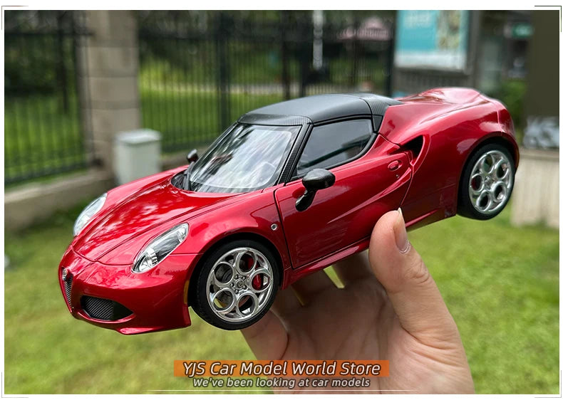 AUTOART AA 1:18 Alfa Romeo 4c Sports Car Model Alloy Collection