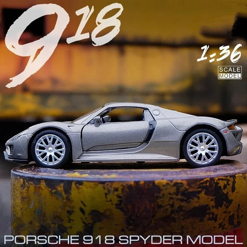 1:36 Porsche 918 Sports Car Diecast Alloy Model Toy Vehicle Metal Toy Car Model High Simulation Collection