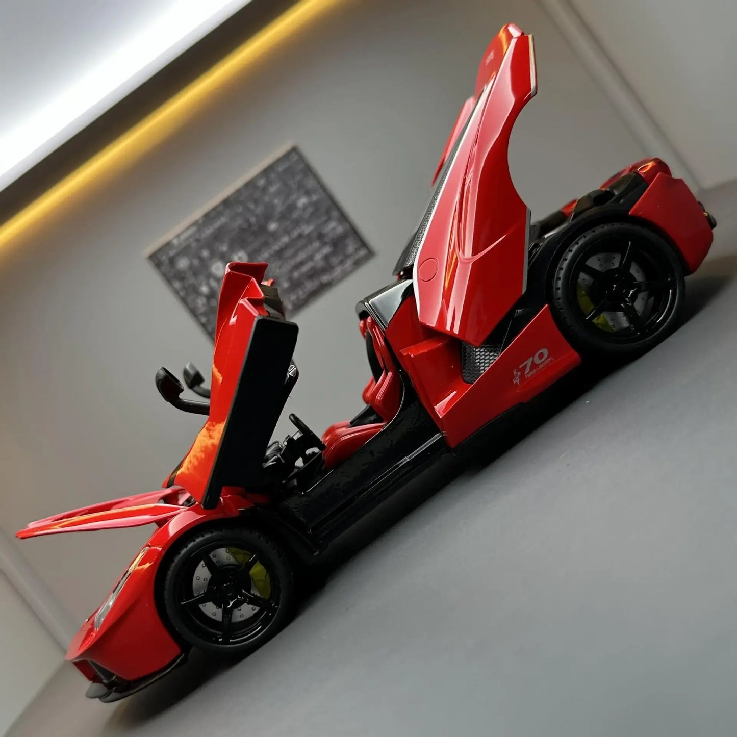 Đồ chơi mô hình xe đua hợp kim Ferrari Laferrari mui trần bằng kim loại Diecast mô phỏng xe hơi