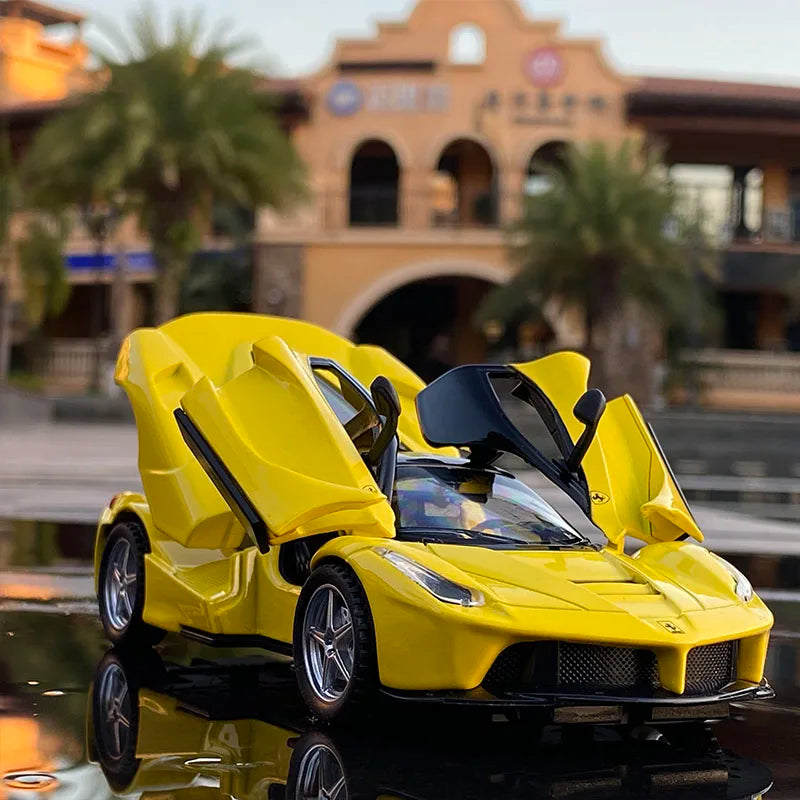 Mô hình xe thể thao hợp kim Laferrari Diecasts Xe đồ chơi bằng kim loại Mô hình xe mô phỏng cao Âm thanh và ánh sáng