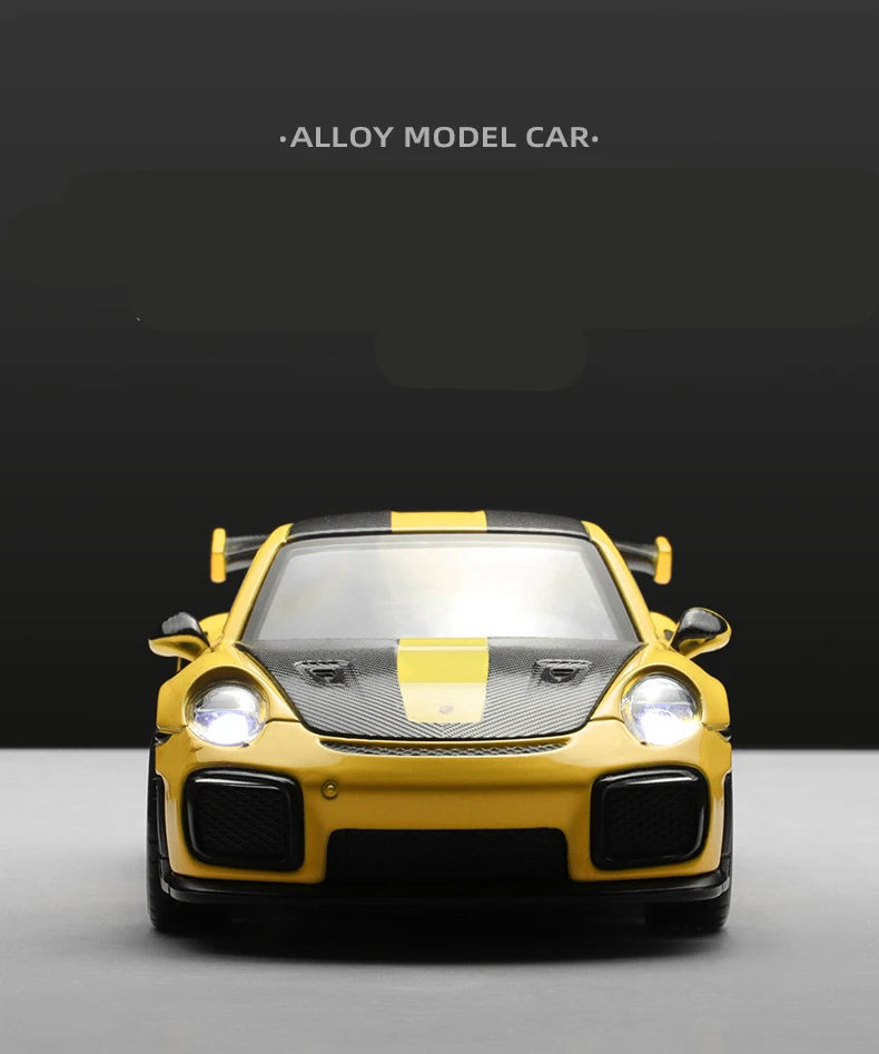 1:32 Porsche 911 GT2 RS Diecasts Alloy Sports Car Model Metal Racing Car Model Sound and Light Simulation