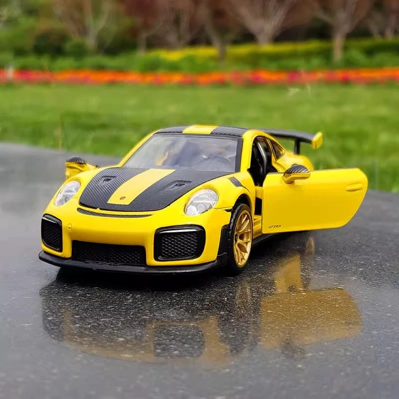 1:32 Porsche 911 GT2 RS Siêu xe Hợp kim Diecast Xe &amp; Đồ chơi Xe mô hình Âm thanh &amp; Ánh sáng