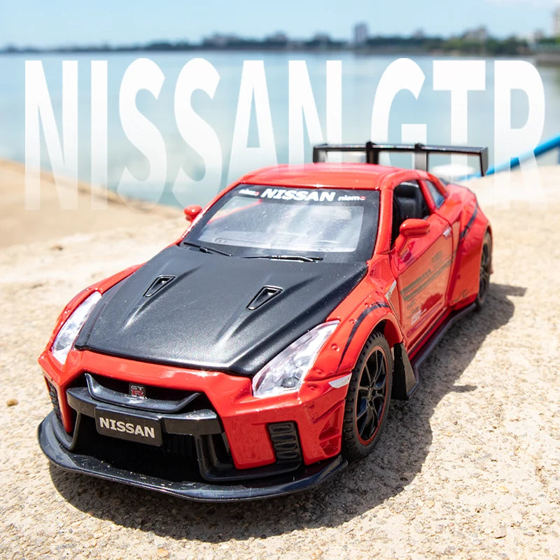 Nissan GTR R35 Alloy Supercar Toy Car Model Car Metal Collection Sound and Light Toys