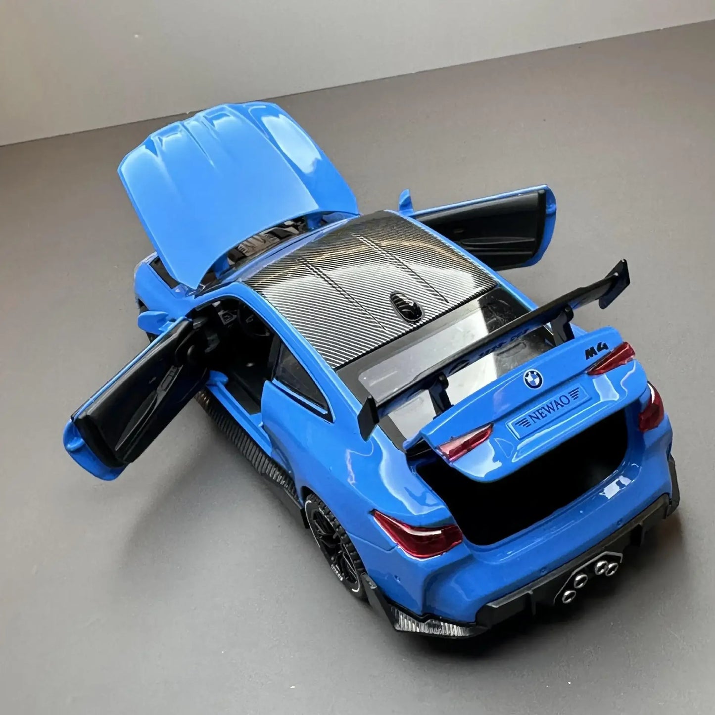 Xe thể thao BMW M4 Coupe bằng hợp kim Diecasts &amp; Đồ chơi Xe mô hình xe đồ chơi bằng kim loại Âm thanh Ánh sáng Mô phỏng