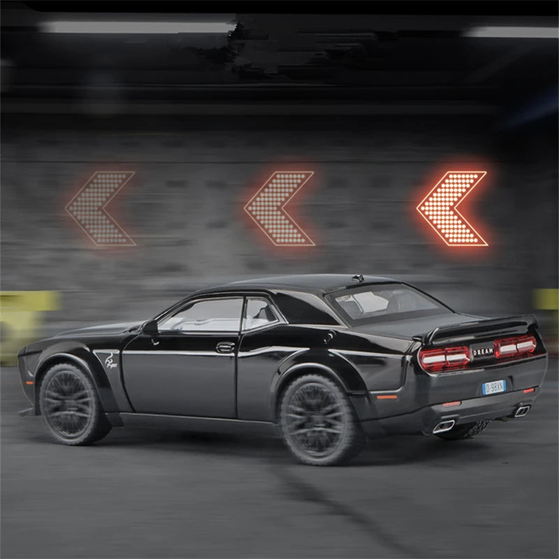 Dodge Challenger SRT Diecasts Alloy Muscle Car Models Metal Sports Car Models Sound and Light Simulation