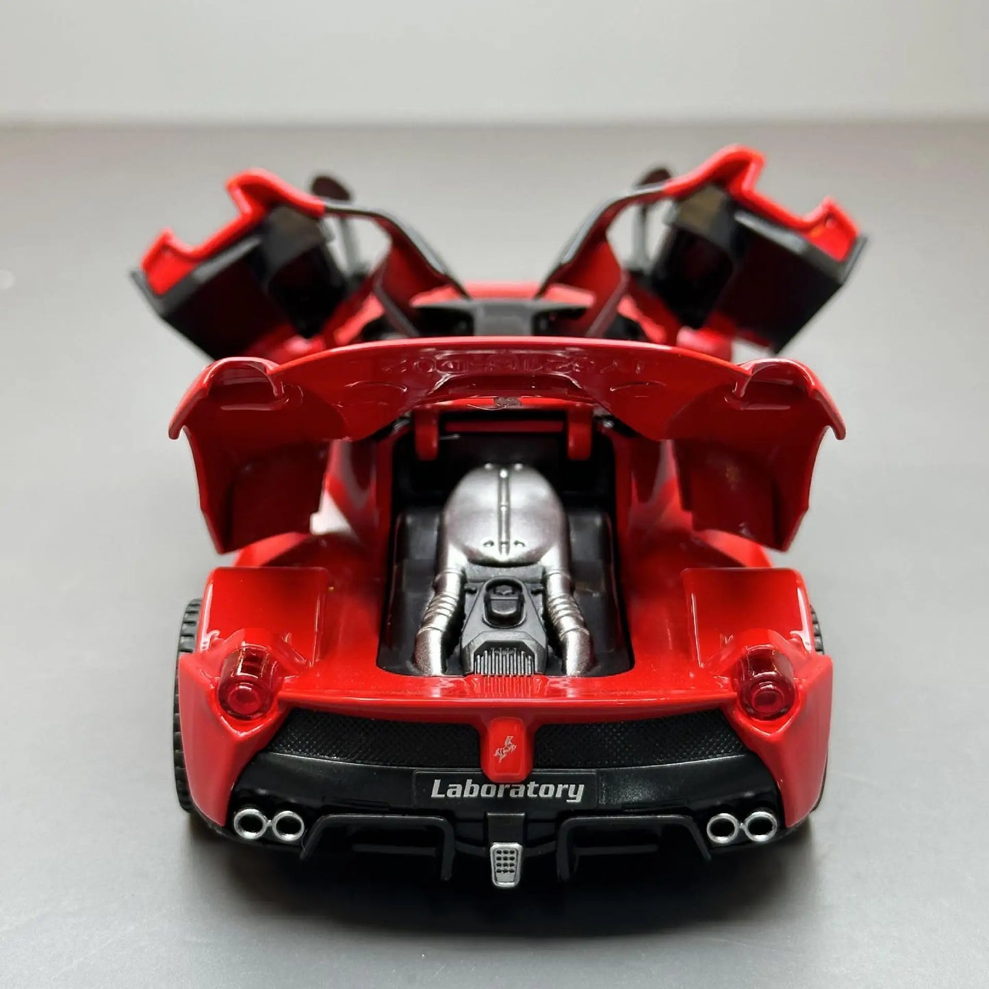 Mô hình xe thể thao hợp kim Ferrari Laferrari Diecasts đồ chơi bằng kim loại Mô hình xe hơi mô phỏng âm thanh và ánh sáng