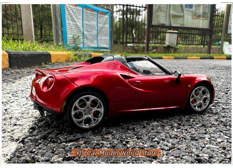 AUTOART AA 1:18 Alfa Romeo 4c Sports Car Model Alloy Collection